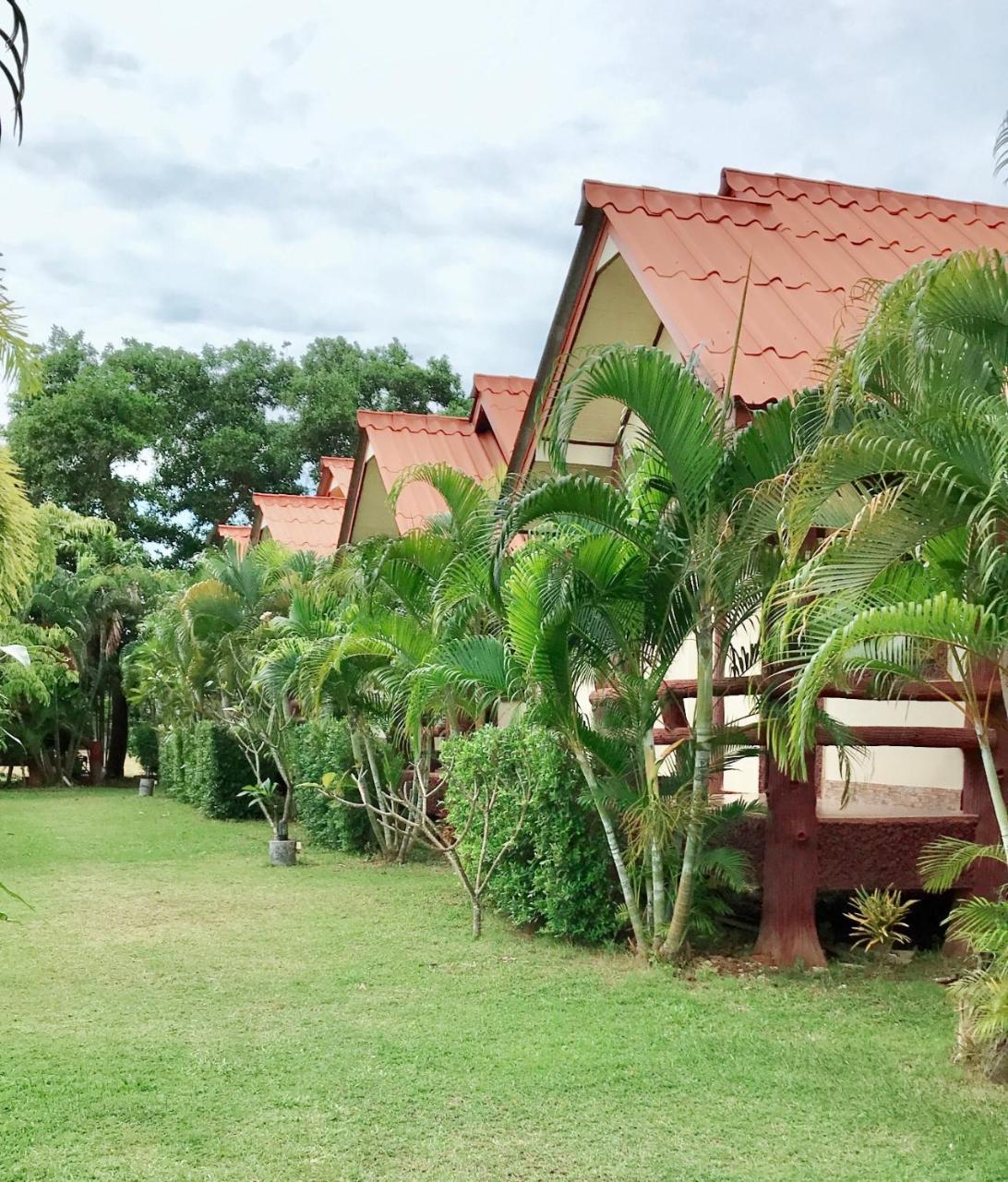 Lanta School Beach Resort Ko Lanta Esterno foto