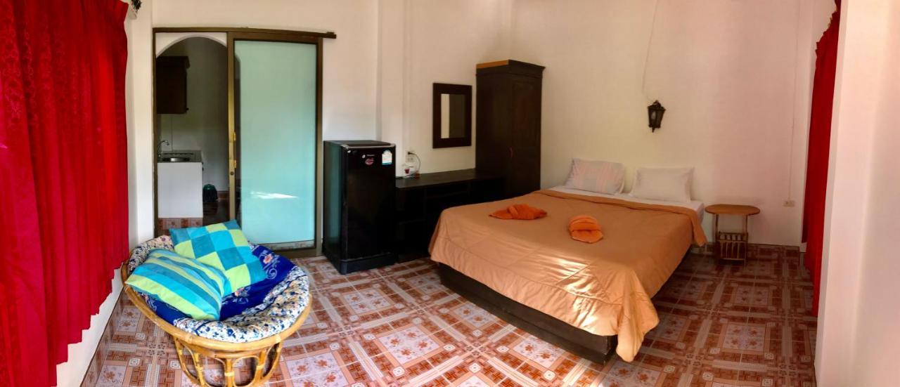 Lanta School Beach Resort Ko Lanta Esterno foto